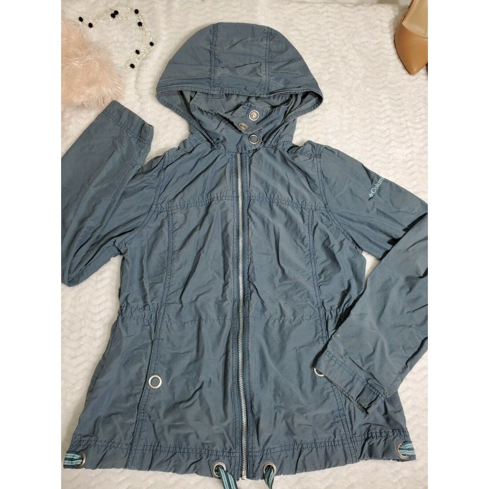 Columbia lightweight jacket womens M Turquoise Zip Up Hooded WITH POCKETS